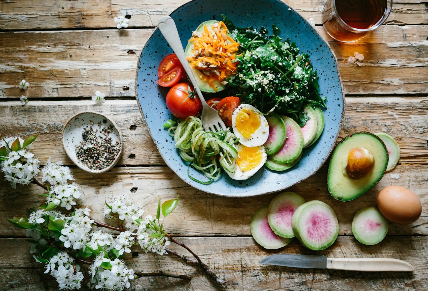 Snacking Smart: Energy-Boosting Foods on the Go